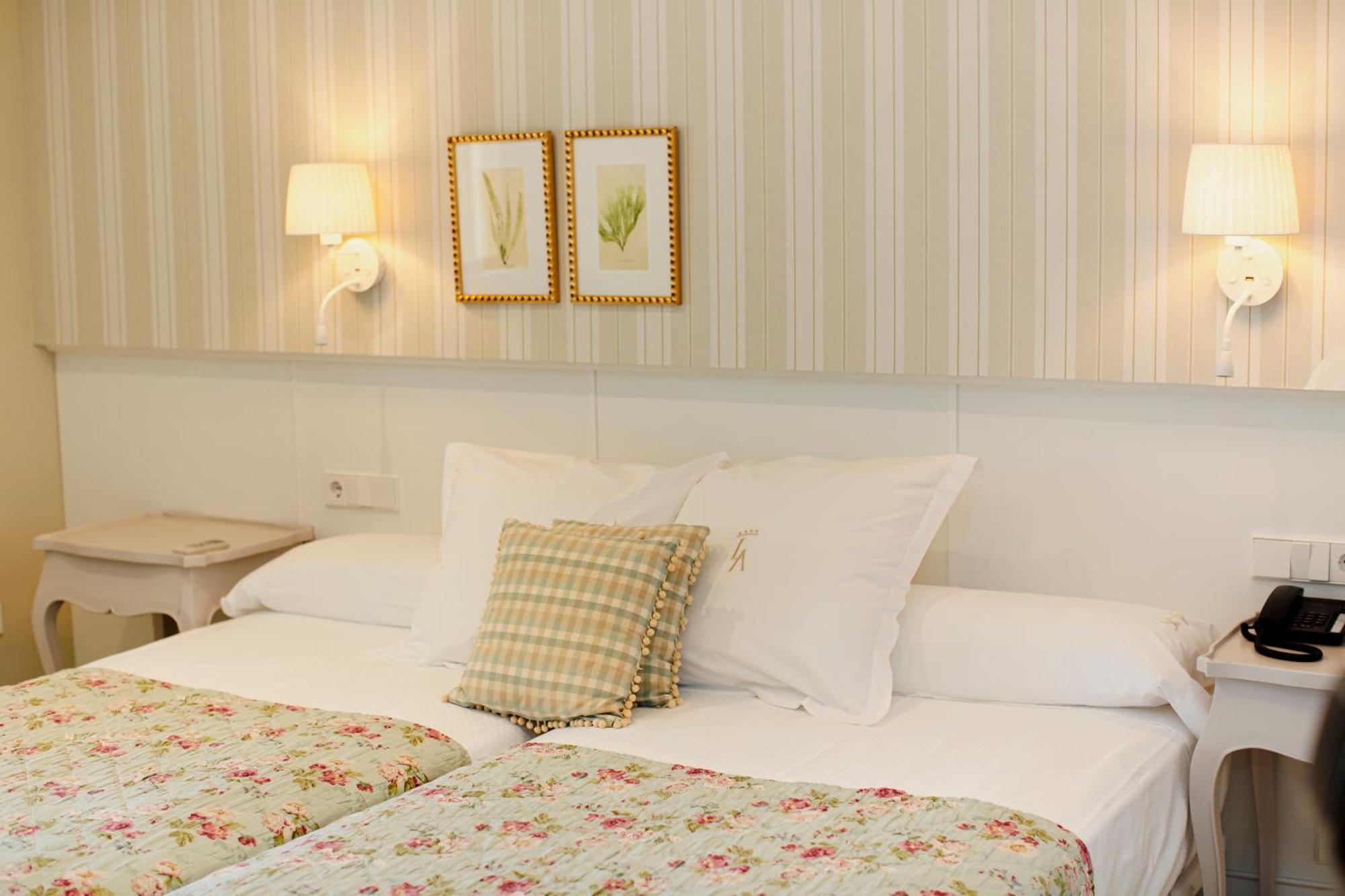Hotel Los Angeles デニア 部屋 写真
